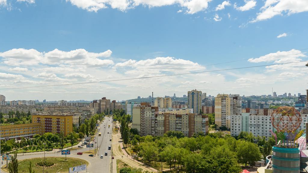 Artal Apartment On Obolonskaya Square 3 Kiev Eksteriør bilde