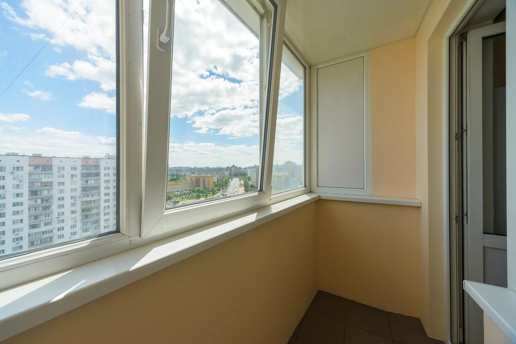 Artal Apartment On Obolonskaya Square 3 Kiev Eksteriør bilde